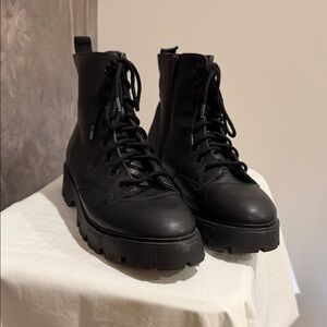 Steve Madden Black Lace-Up Moto Boots